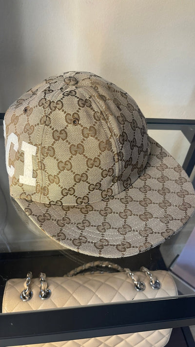 Gucci GG Supreme Cap