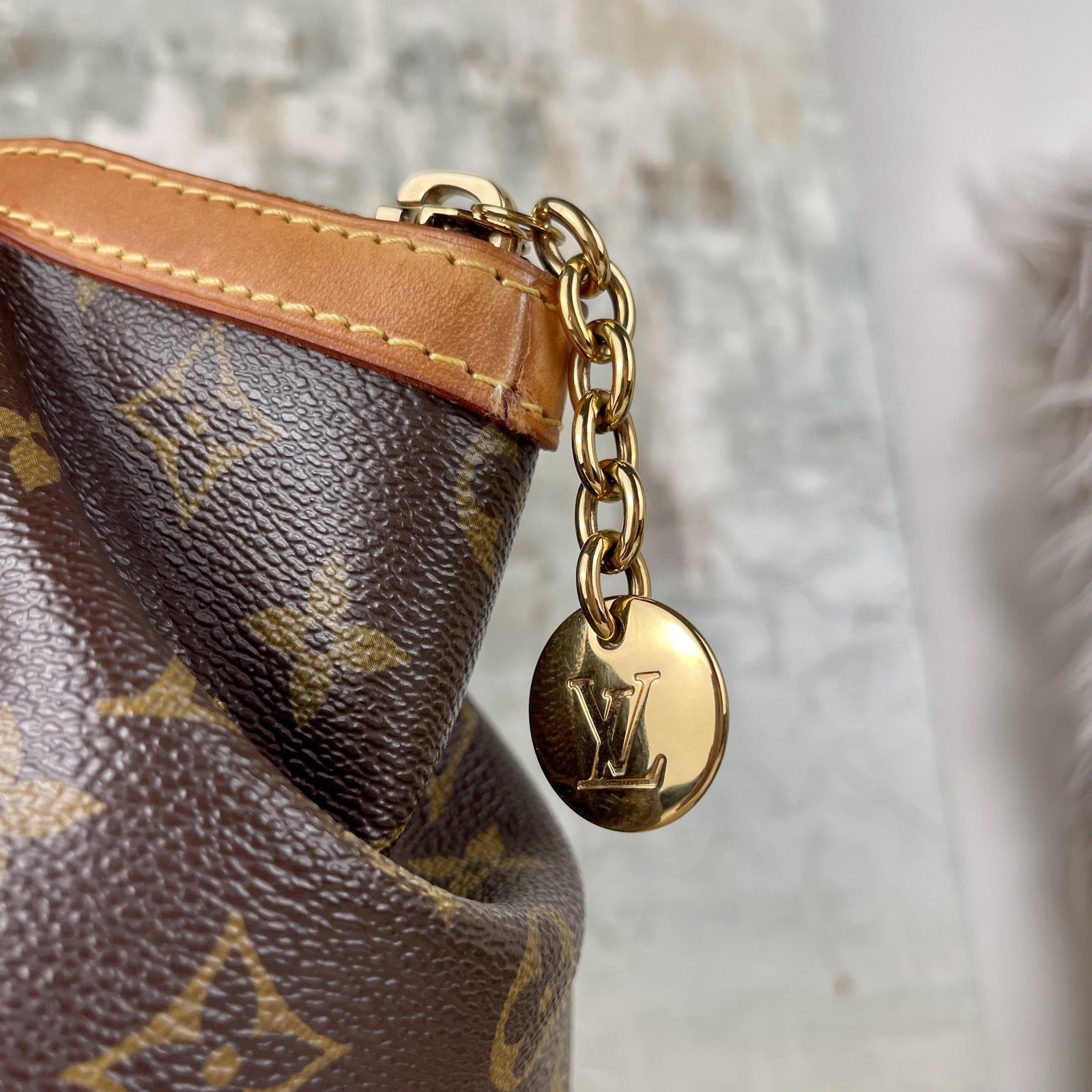 Louis Vuitton, Bags, Louis Vuitton Tivoli Pm Monogram Canvas Shoulder  Handbag