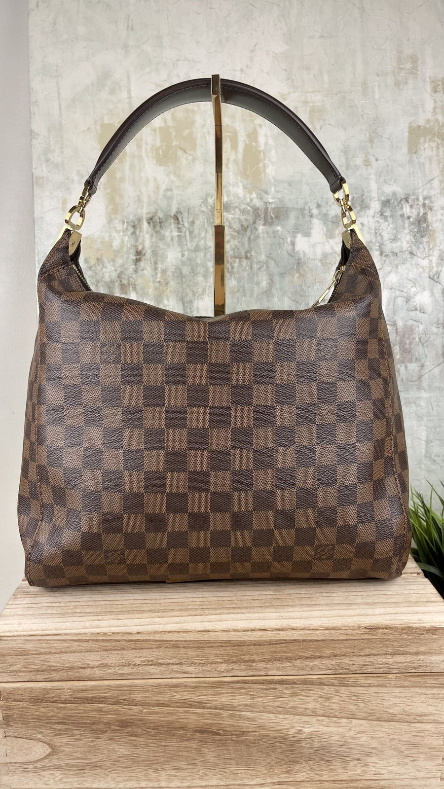 Authentic Louis Vuitton Neverfull GM-rev on Mercari  Louis vuitton  handbags crossbody, Louis vuitton handbags black, Louis vuitton handbags