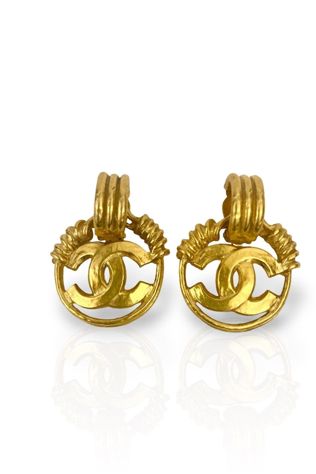 Chanel Vintage Faux Pearl and Goldtone CC Medallion Drop Earrings