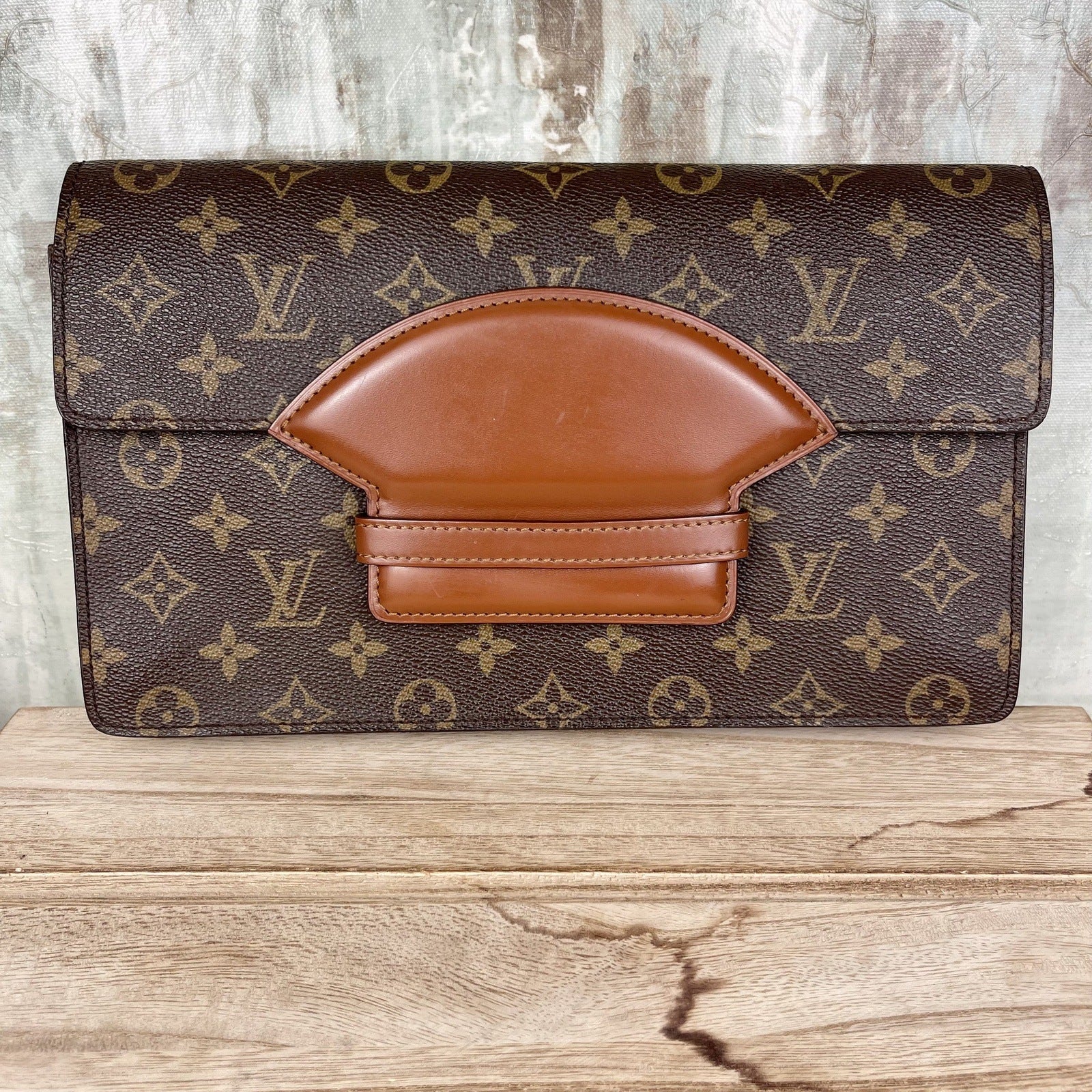 LOUIS VUITTON Monogram Carryall Laptop Travel Briefcase Clutch Bag -  Chelsea Vintage Couture