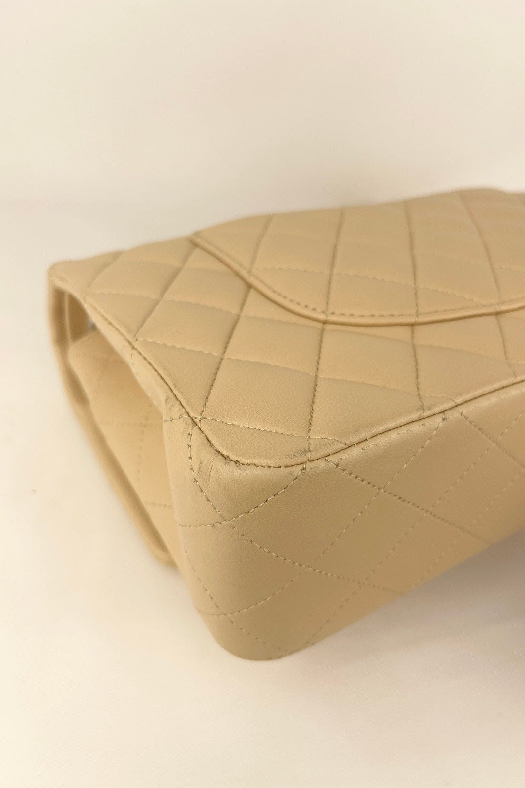 Exclusive Sale: Chanel Vintage Brown Caviar Quilted Medium Diana Flap - REDELUXE