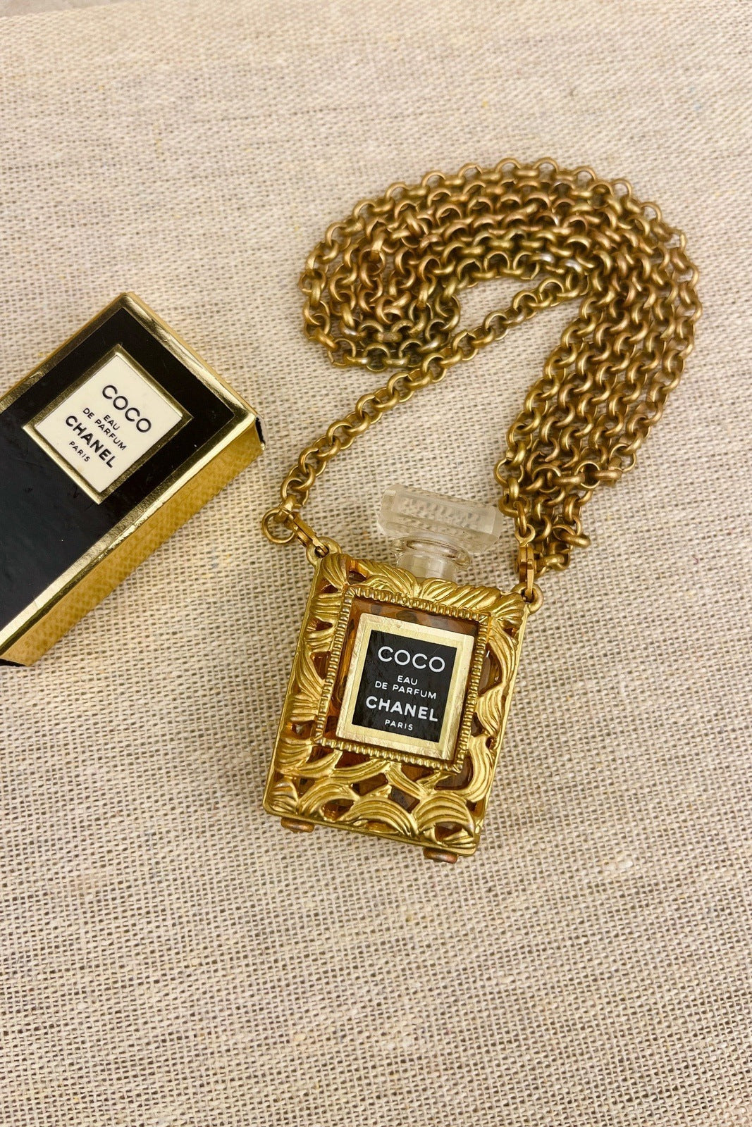 Chanel perfume case vintage necklace-CHANEL Perfume Bottle Gold Chain  Pendant Necklace-RELOVE DELUXE